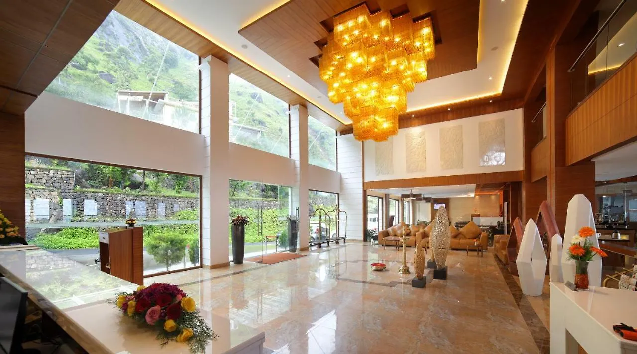 *****  Amber Dale Luxury Hotel & Spa, Munnar India