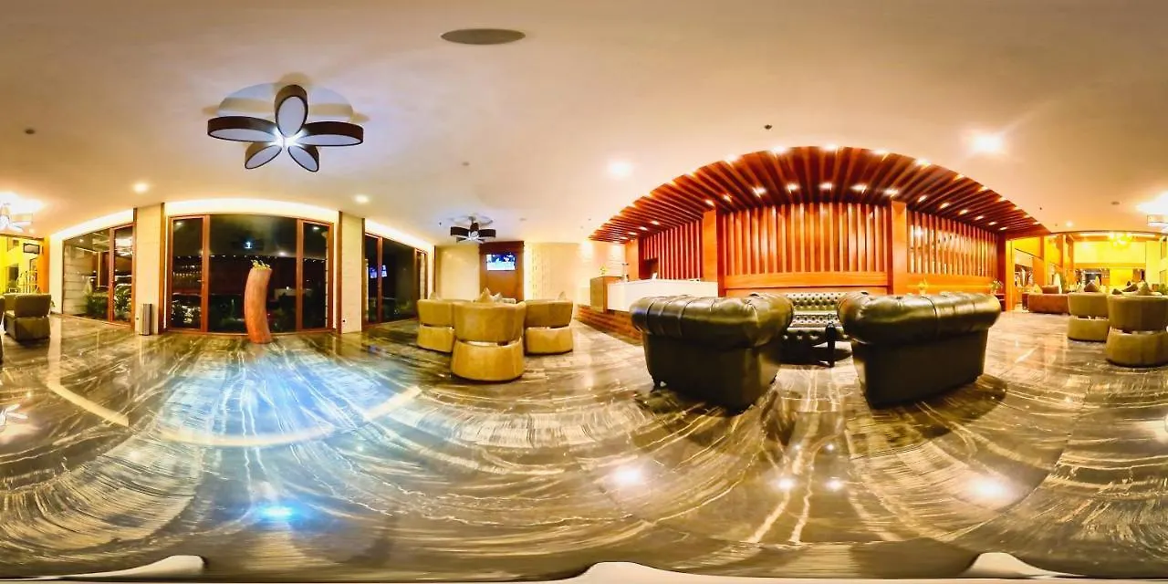 *****  Amber Dale Luxury Hotel & Spa, Munnar Inde