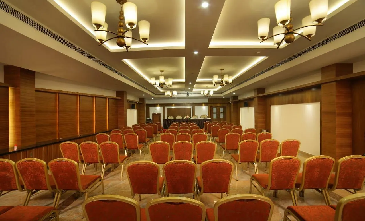 Amber Dale Luxury Hotel & Spa, مونار